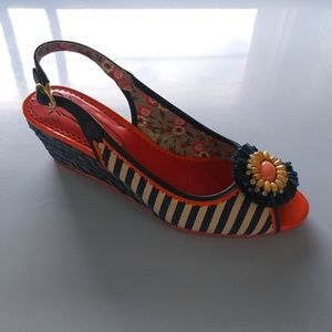 POETIC LICENSE WOMEN'S WEDGES SIZE 8